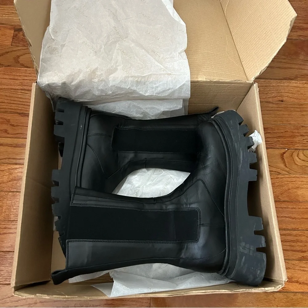 Alohas All Rounder Boots in Black